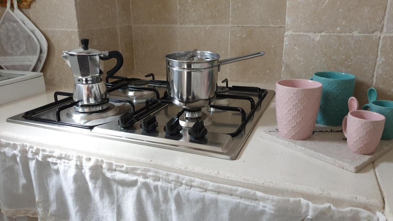 Trudy'S Home オストゥーニ エクステリア 写真