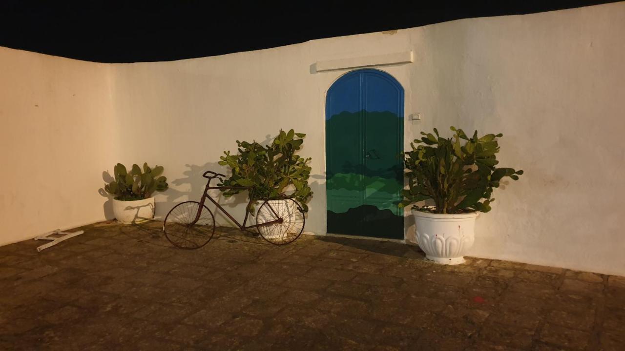 Trudy'S Home オストゥーニ エクステリア 写真